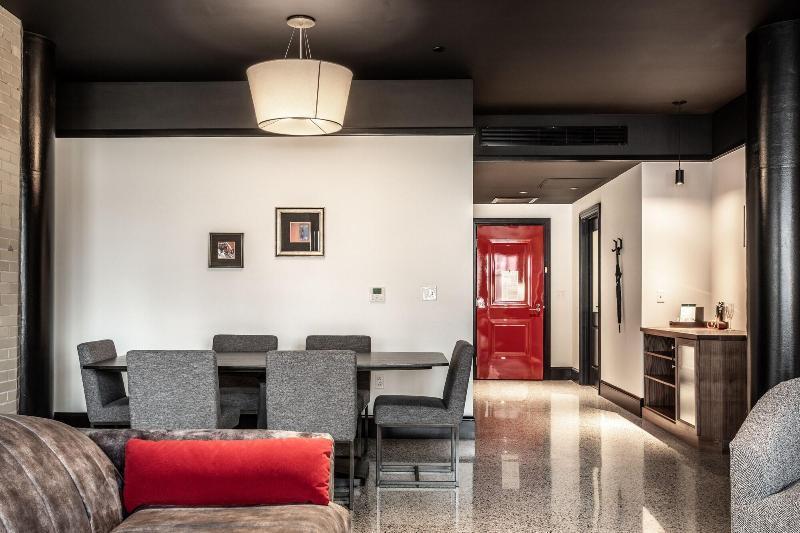 Bottleworks Hotel Ινδιανάπολη Εξωτερικό φωτογραφία